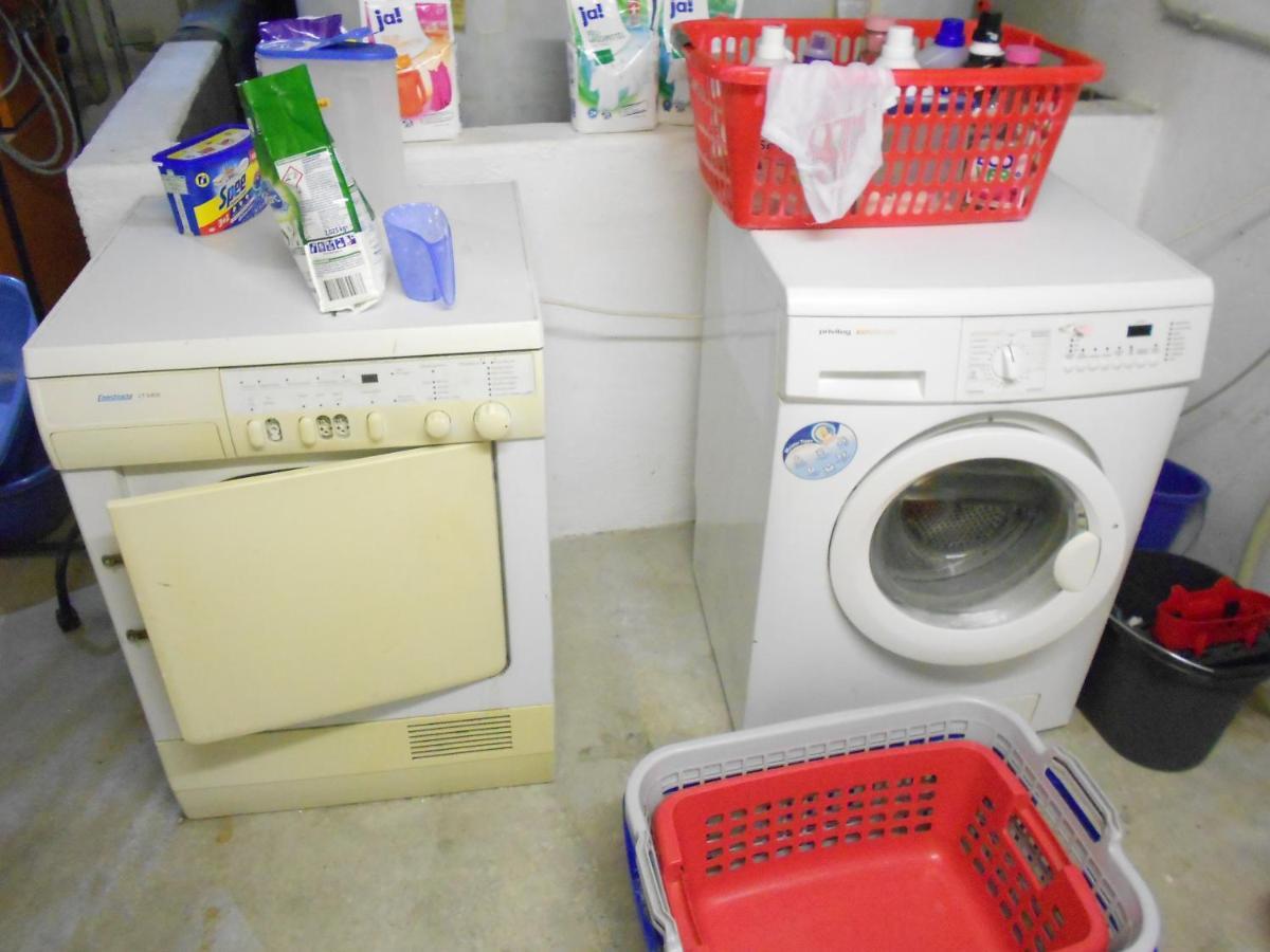 Grosses Zimmer Bad Kueche Wohnzimmer Terasse Garten Zentral Ruhig 란츠베르크암레흐 외부 사진